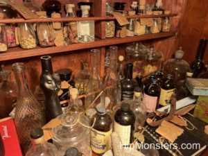 DIY Apothecary Cabinet and herbs 