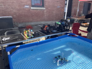 Under water robots at Bay Area Maker Faire